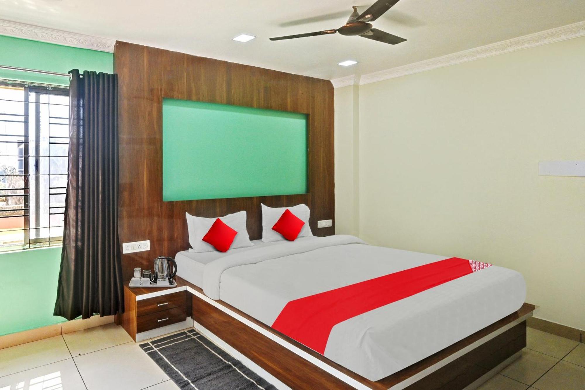 Hotel O Hi5 Days Inn Premium 부바네스 객실 사진